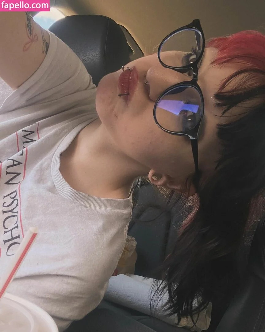 Spookypuppyy Onlyfans Photo Gallery 