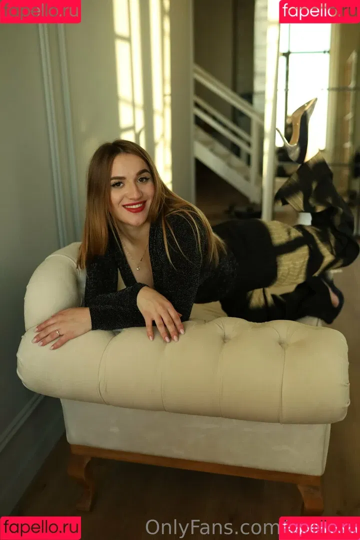 shy_lilli Onlyfans Photo Gallery 