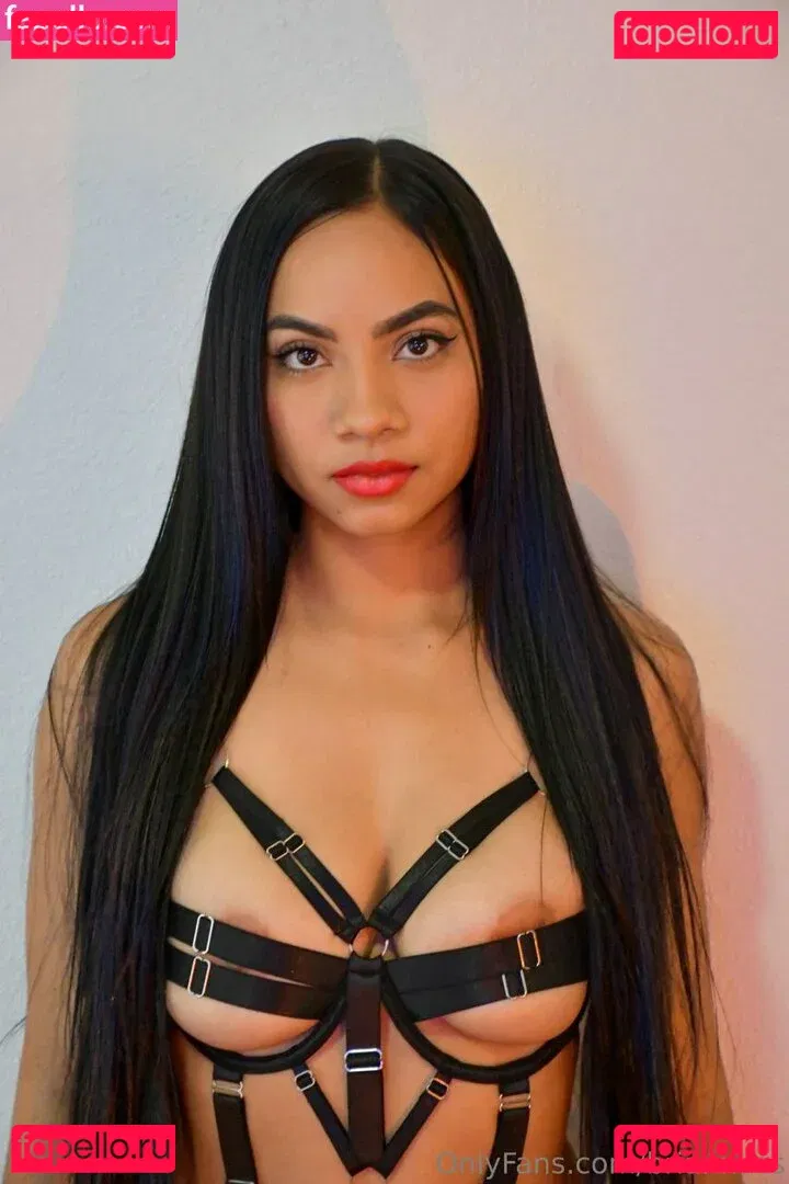 brezn Onlyfans Photo Gallery 