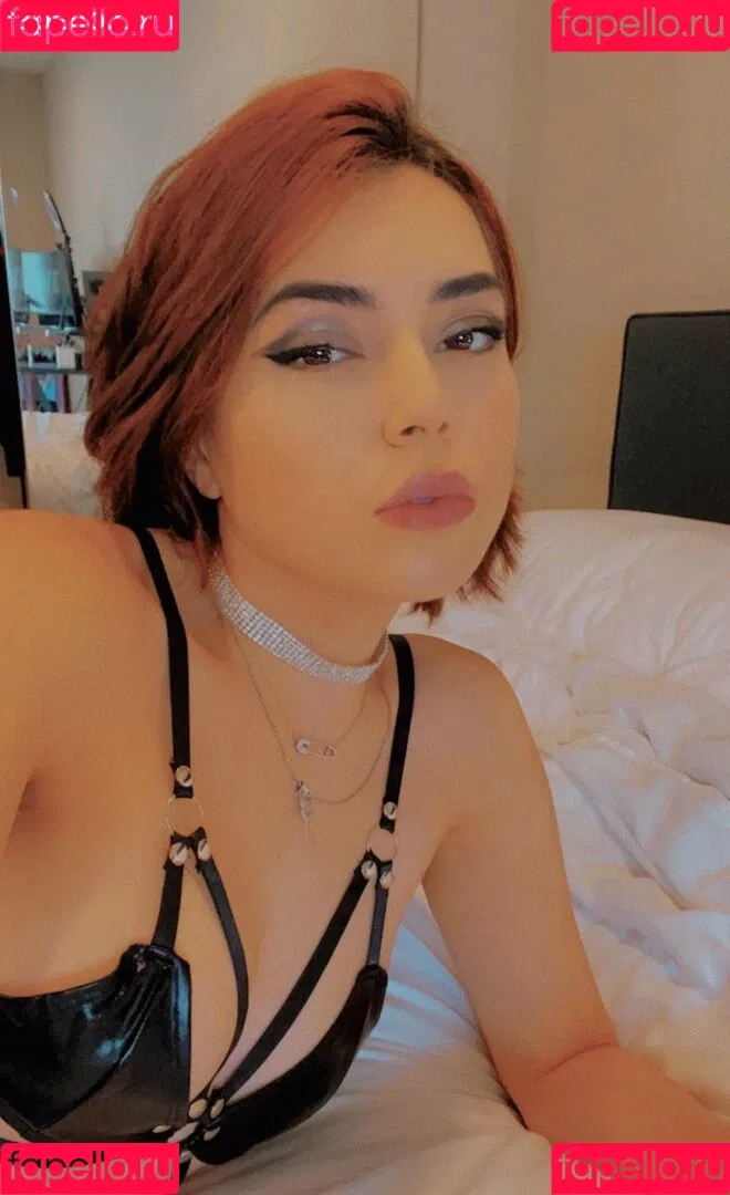Coughsy Onlyfans Photo Gallery 