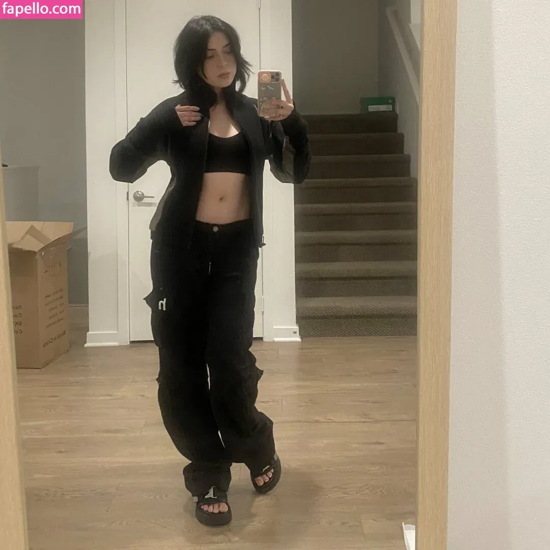 Coughsy Onlyfans Photo Gallery 