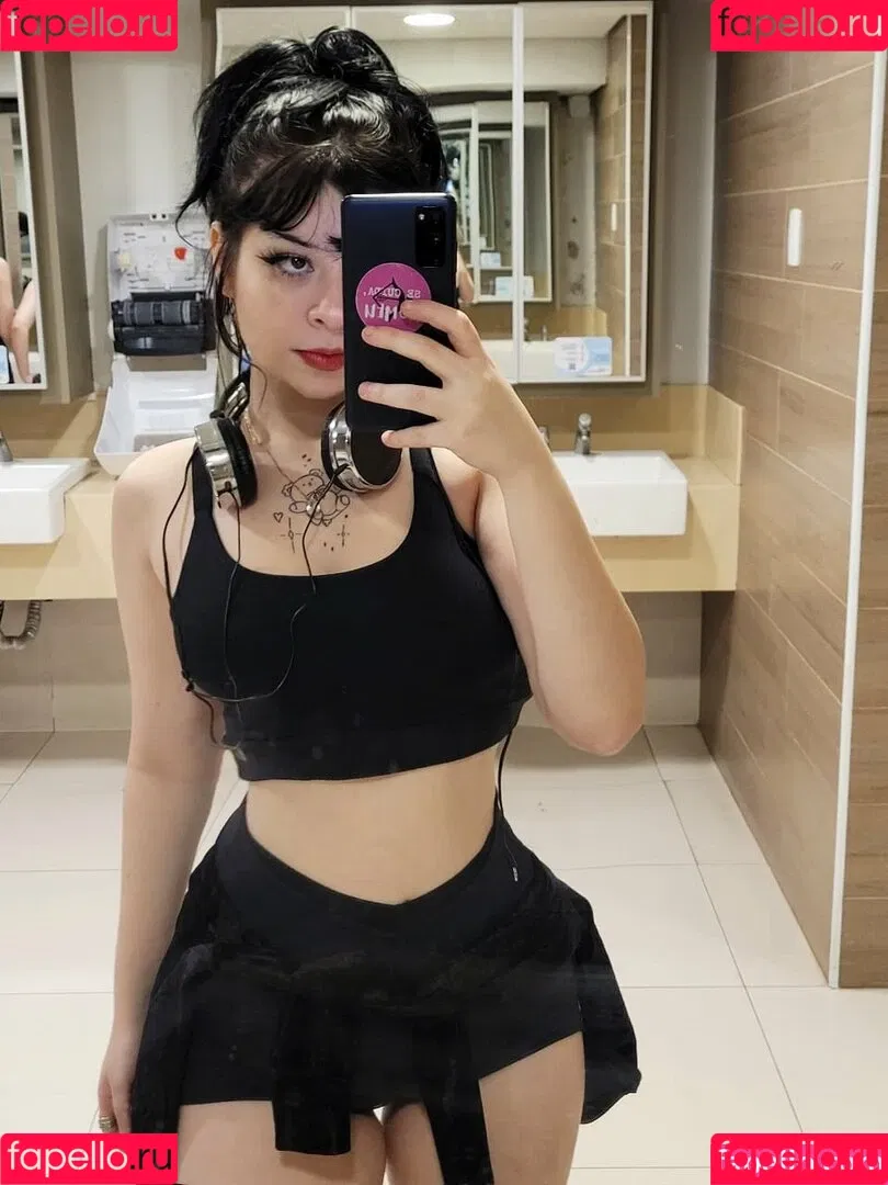 Violety_fox Onlyfans Photo Gallery 