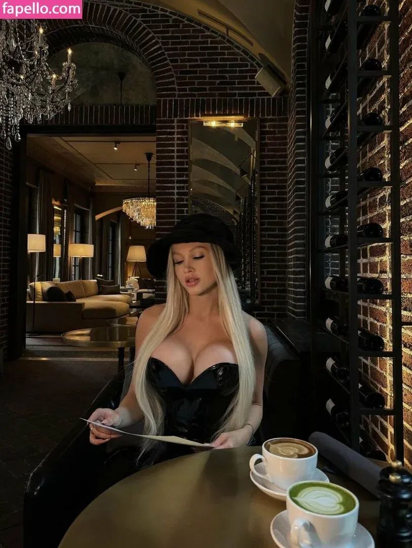 yesbabylisa Onlyfans Photo Gallery 