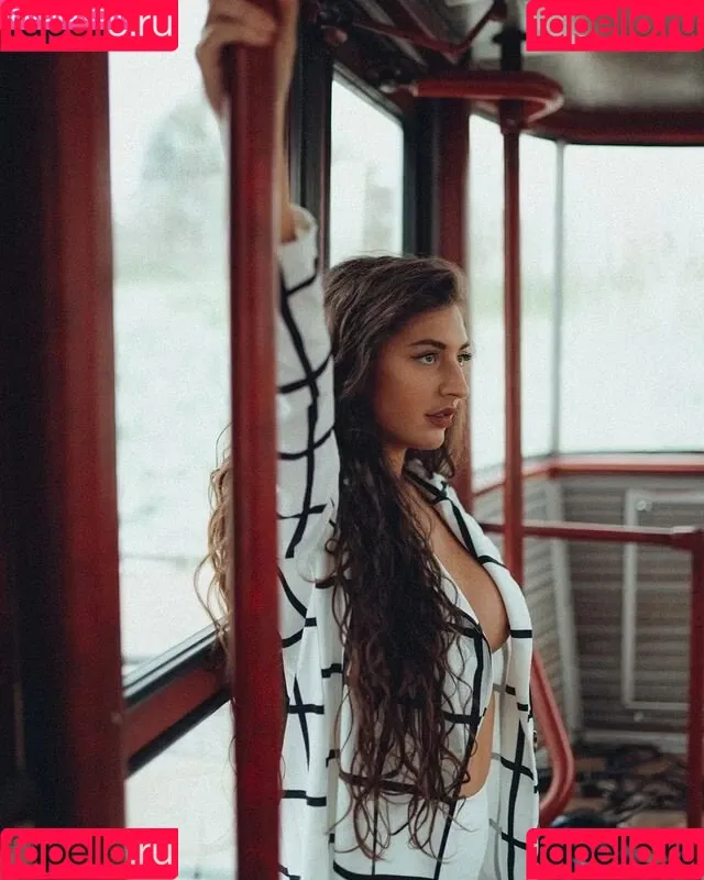 Anna Victoria Binnebößel Onlyfans Photo Gallery 