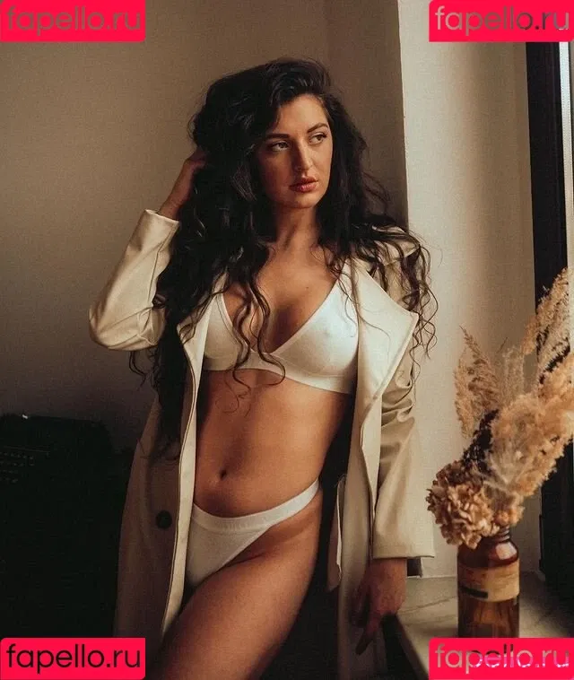 Anna Victoria Binnebößel Onlyfans Photo Gallery 
