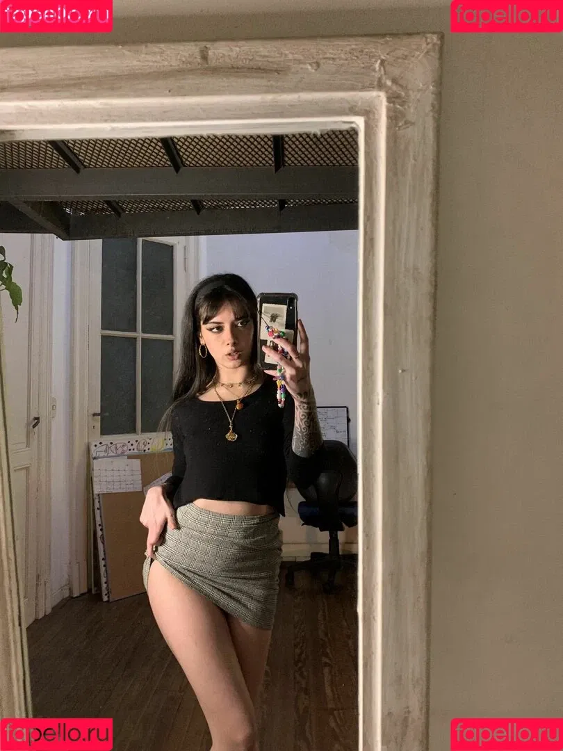 meli777 Onlyfans Photo Gallery 