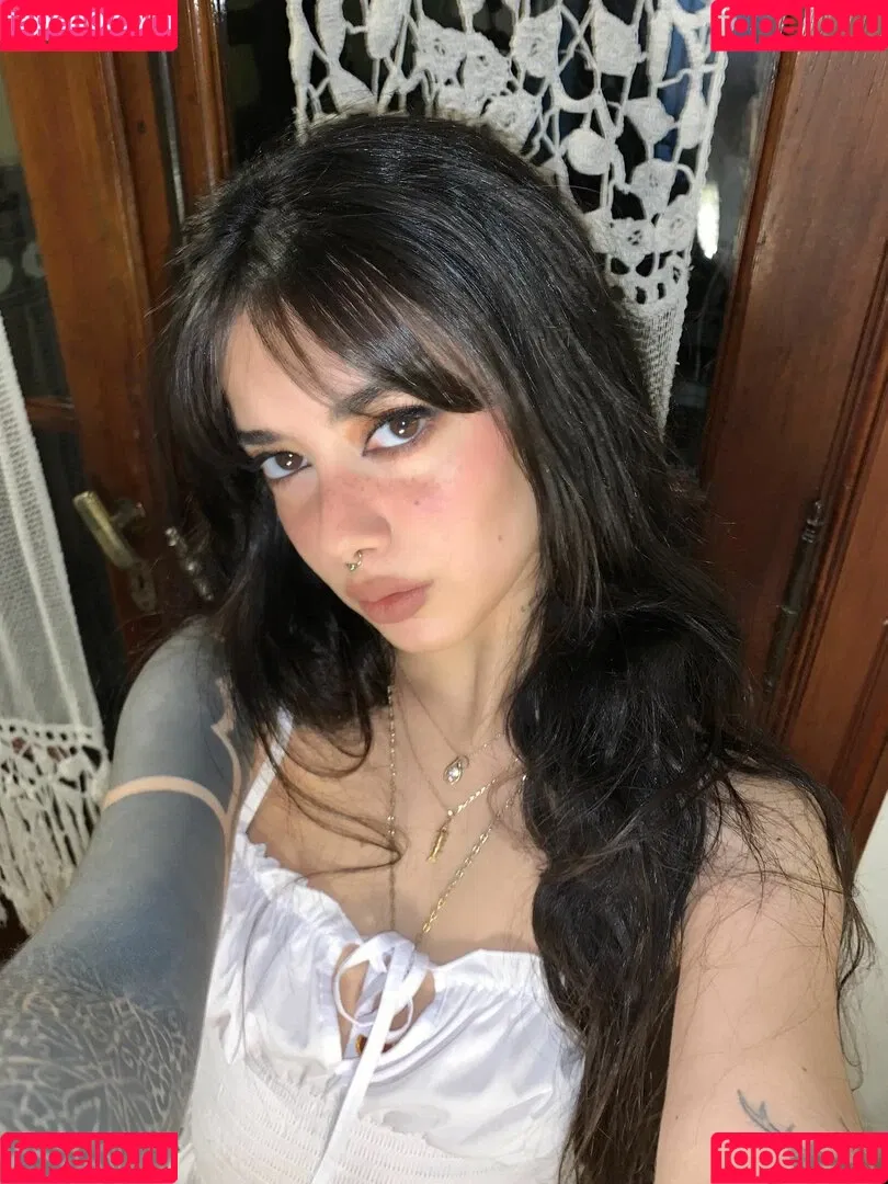 meli777 Onlyfans Photo Gallery 