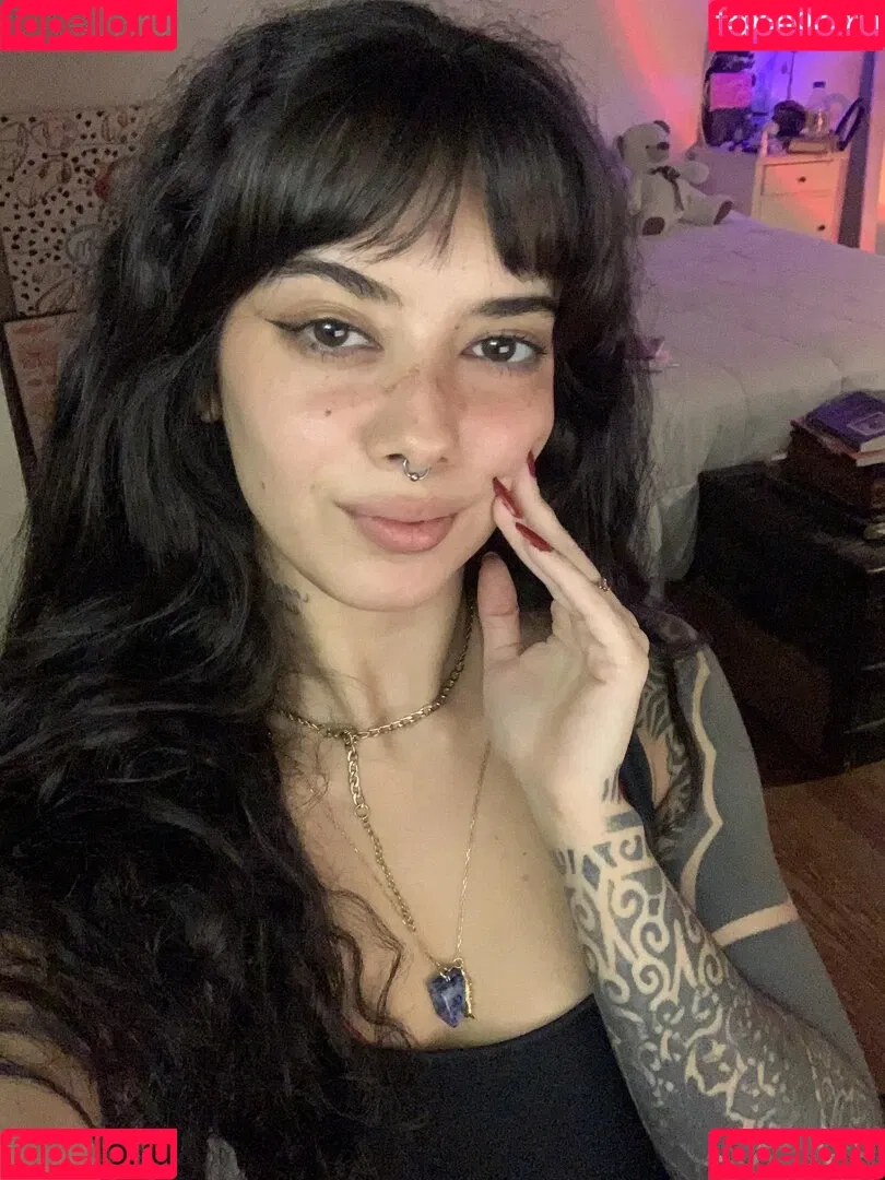 meli777 Onlyfans Photo Gallery 