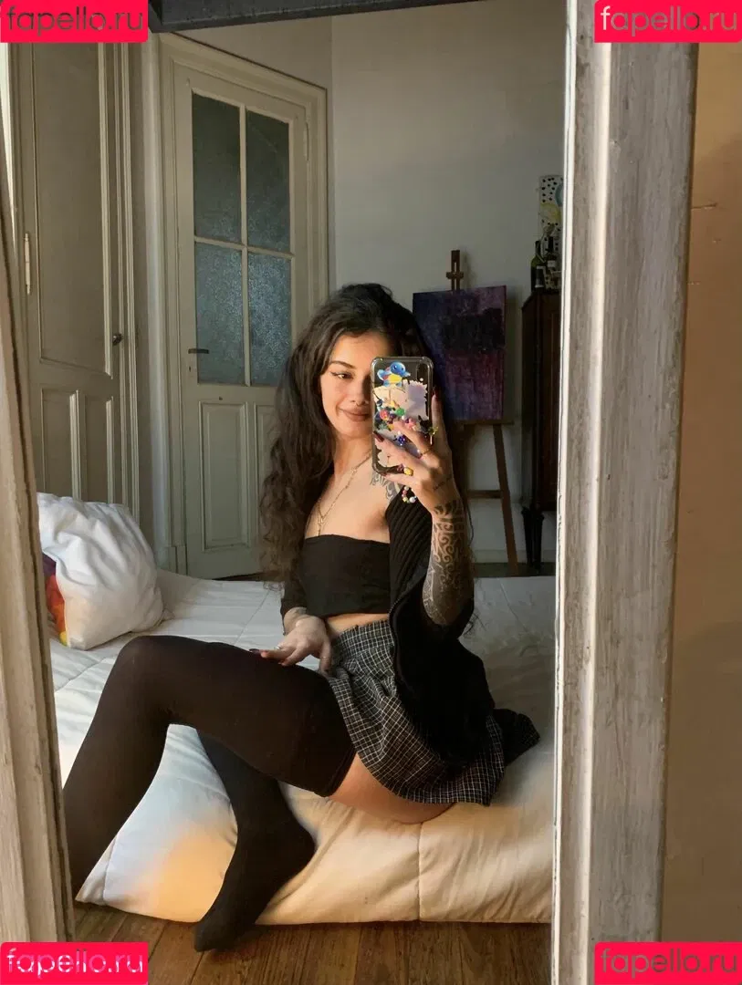 meli777 Onlyfans Photo Gallery 