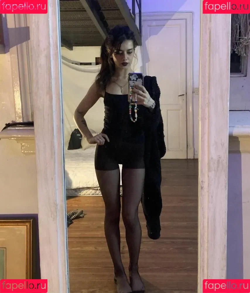 meli777 Onlyfans Photo Gallery 