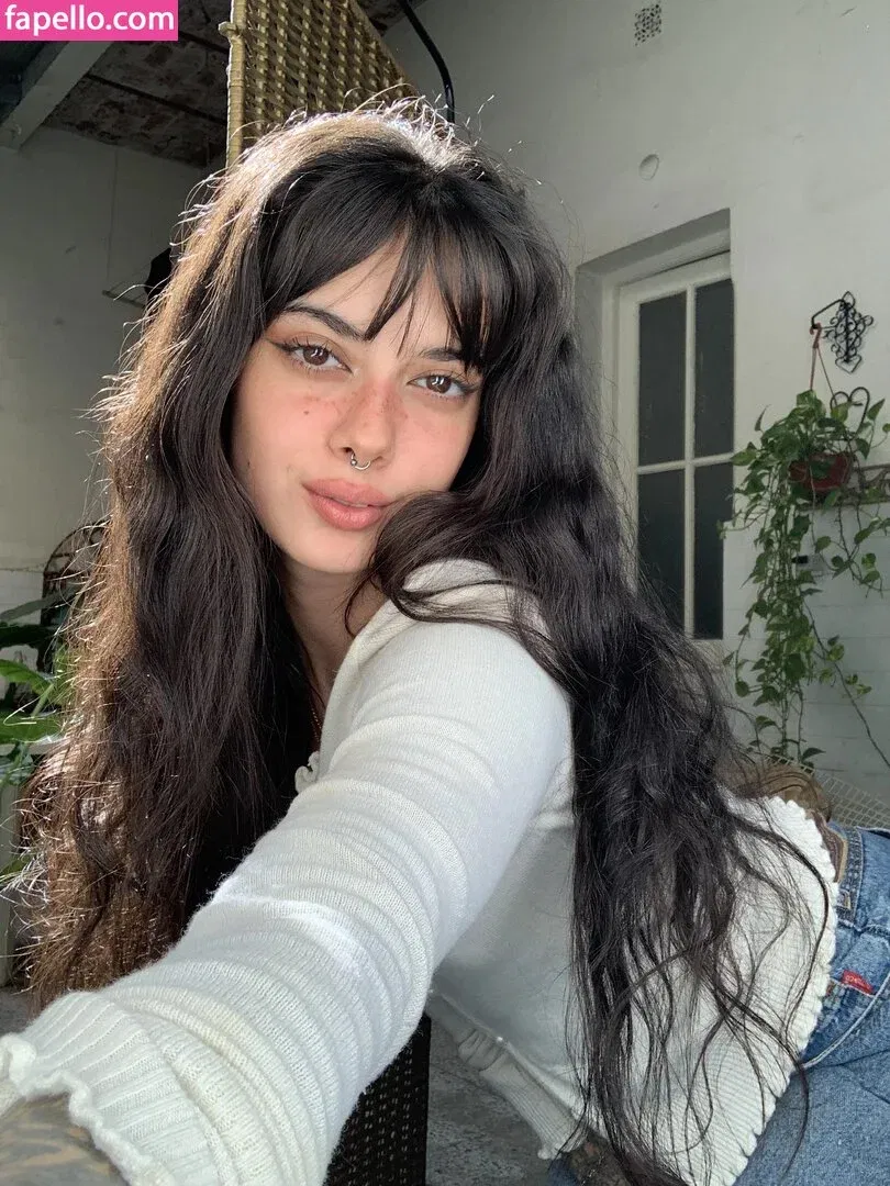 meli777 Onlyfans Photo Gallery 