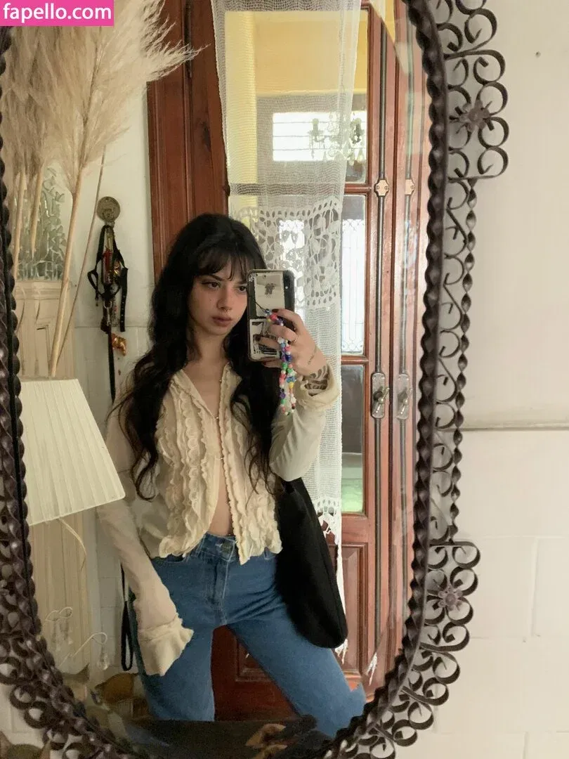 meli777 Onlyfans Photo Gallery 