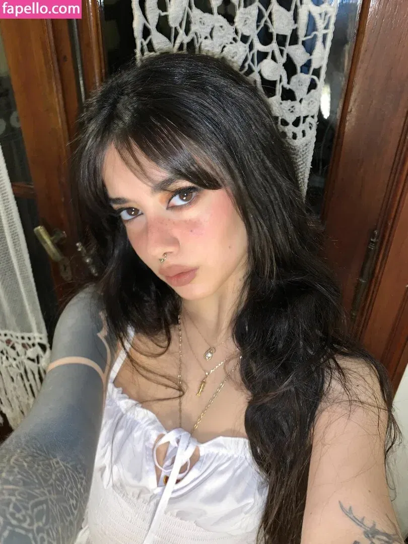 meli777 Onlyfans Photo Gallery 