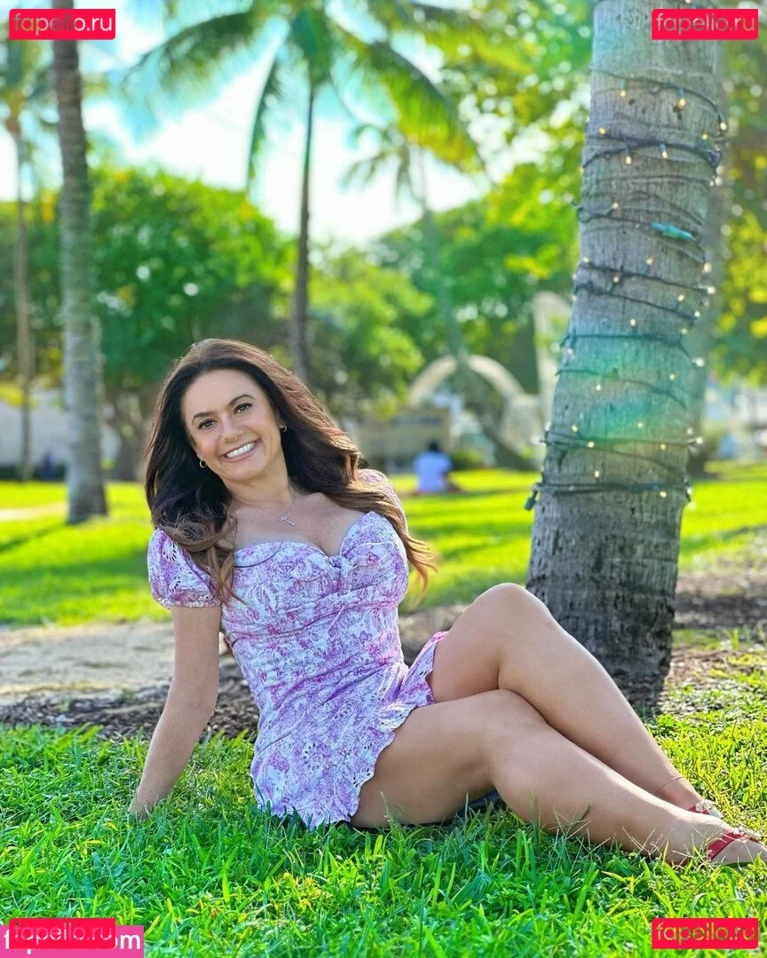 Penelope Menchaca Onlyfans Photo Gallery 