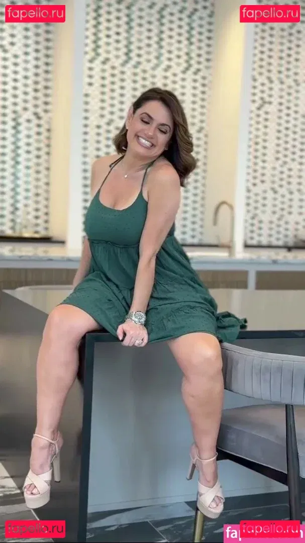 Penelope Menchaca Onlyfans Photo Gallery 