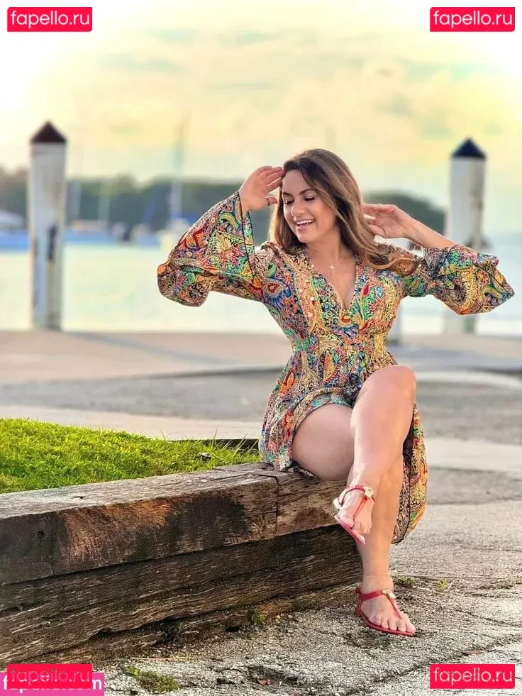 Penelope Menchaca Onlyfans Photo Gallery 