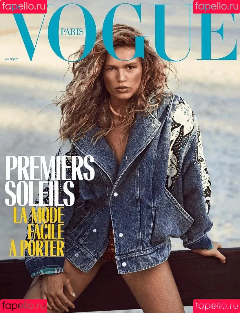 Anna Ewers Onlyfans Photo Gallery 