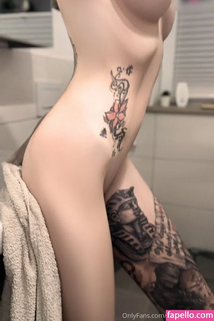 Model Untouchable Onlyfans Photo Gallery 