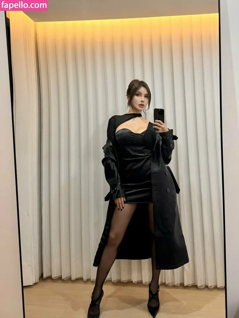 eva_jjn ｜evaaababeee ｜eva_licious Onlyfans Photo Gallery 