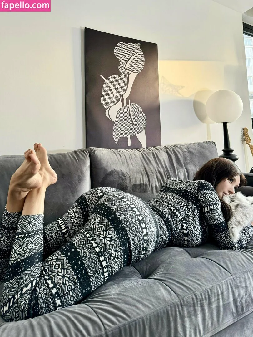 eva_jjn ｜evaaababeee ｜eva_licious Onlyfans Photo Gallery 