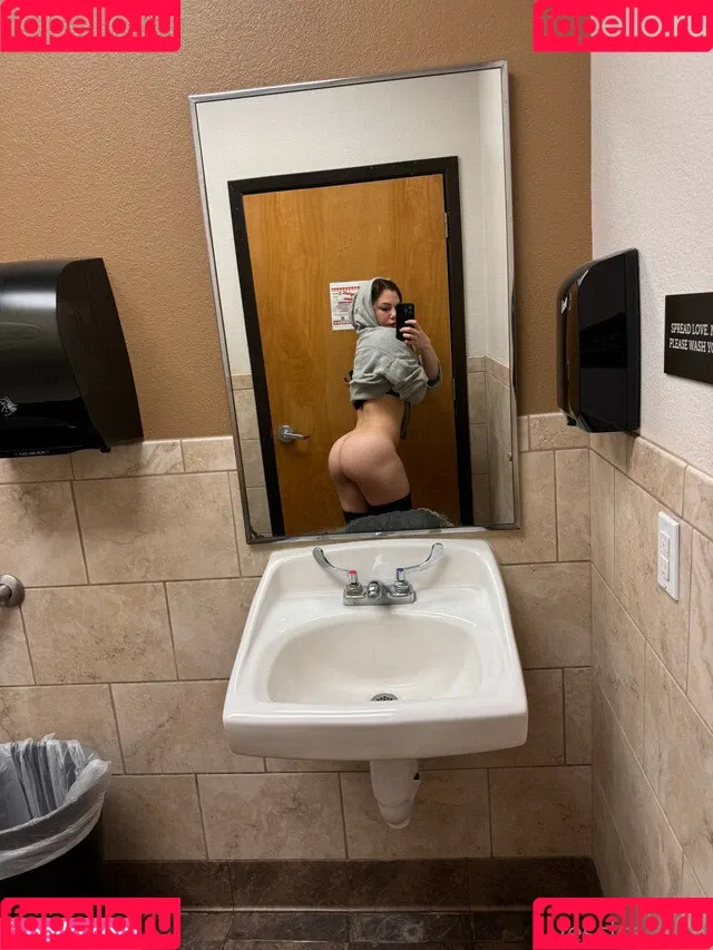 Jessica Schechter Onlyfans Photo Gallery 