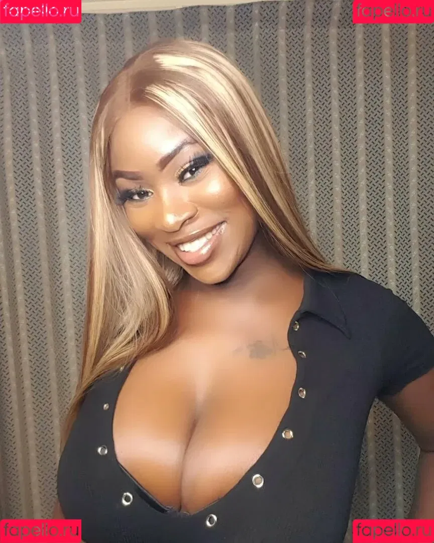 Silvia Ehigie Onlyfans Photo Gallery 