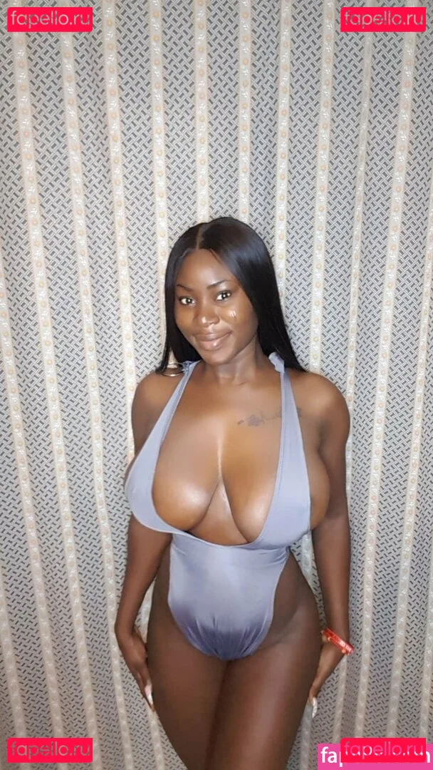 Silvia Ehigie Onlyfans Photo Gallery 