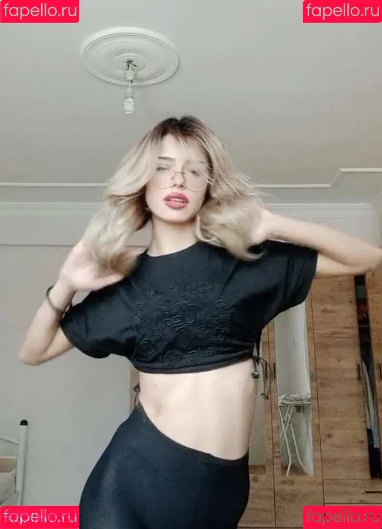 ceyda_690 Onlyfans Photo Gallery 
