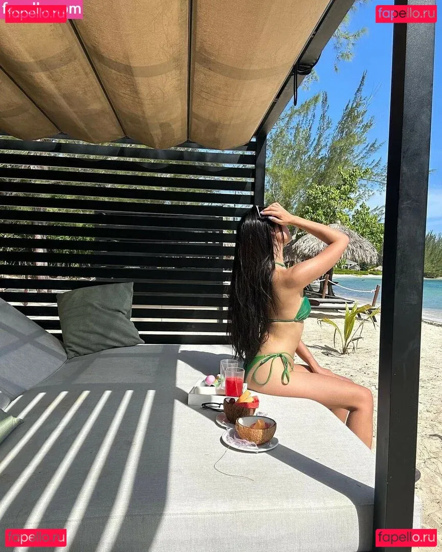 Classic_Christinee Onlyfans Photo Gallery 