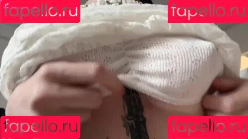 Cinnannoe Onlyfans Photo Gallery 