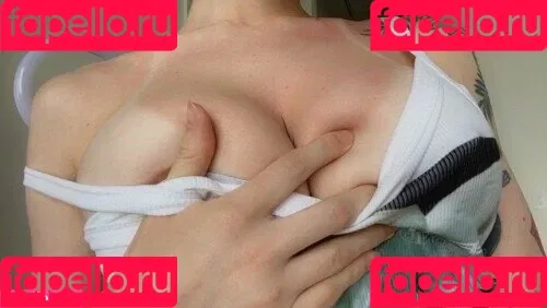 Cinnannoe Onlyfans Photo Gallery 