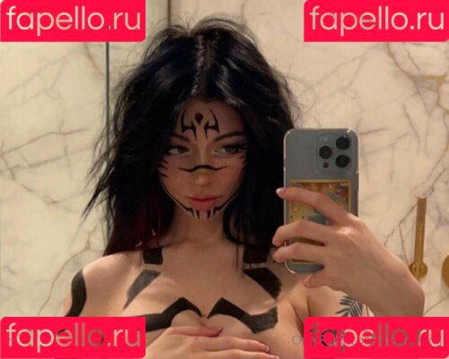 Cinnannoe Onlyfans Photo Gallery 