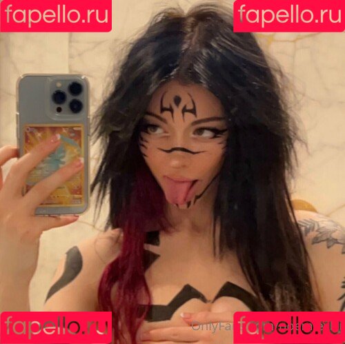 Cinnannoe Onlyfans Photo Gallery 