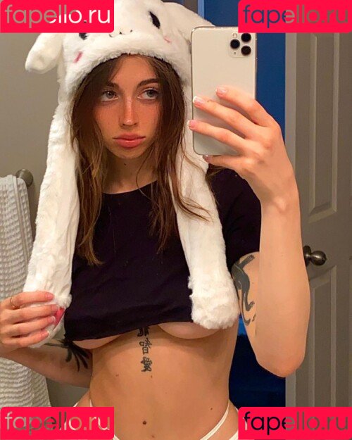 Cinnannoe Onlyfans Photo Gallery 