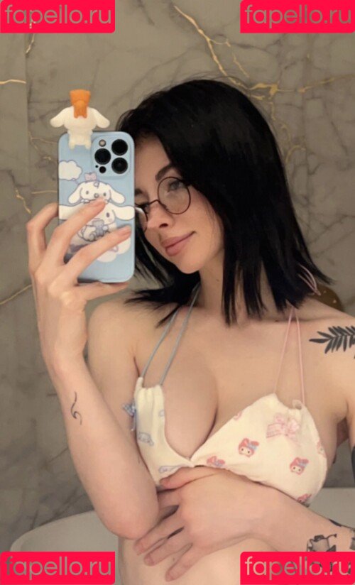 Cinnannoe Onlyfans Photo Gallery 