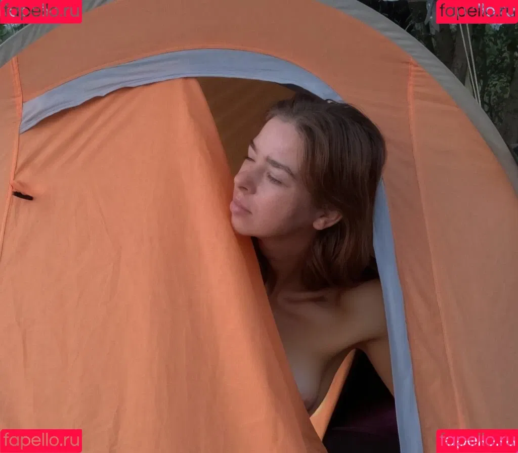 pollywells Onlyfans Photo Gallery 