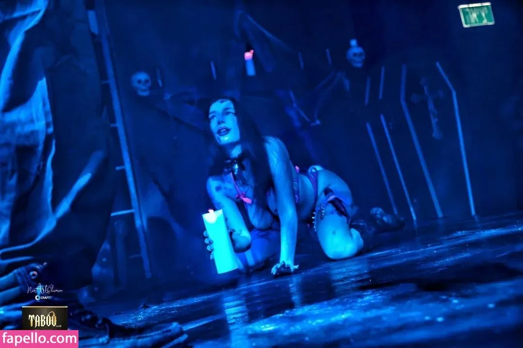 nova.6 Onlyfans Photo Gallery 