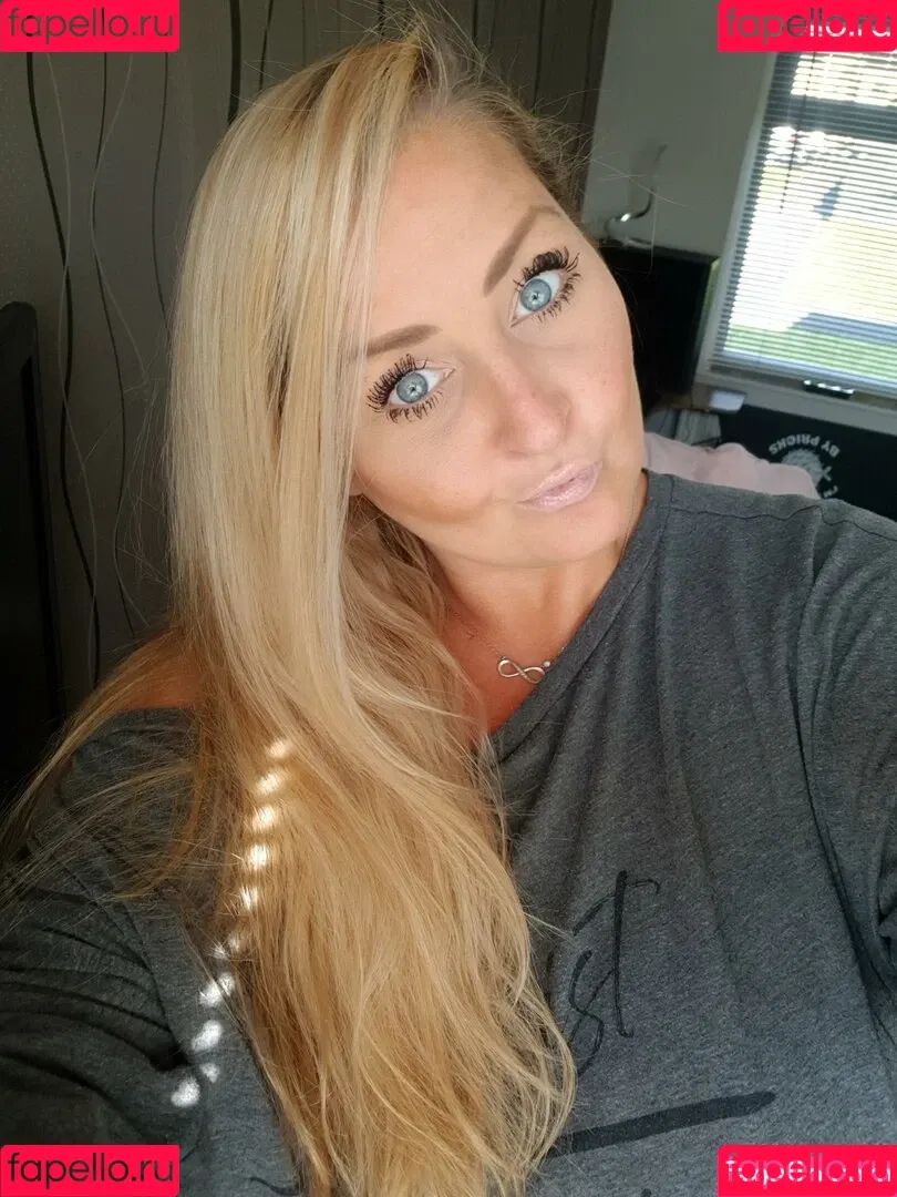 Miss Rachel Jones Onlyfans Photo Gallery 
