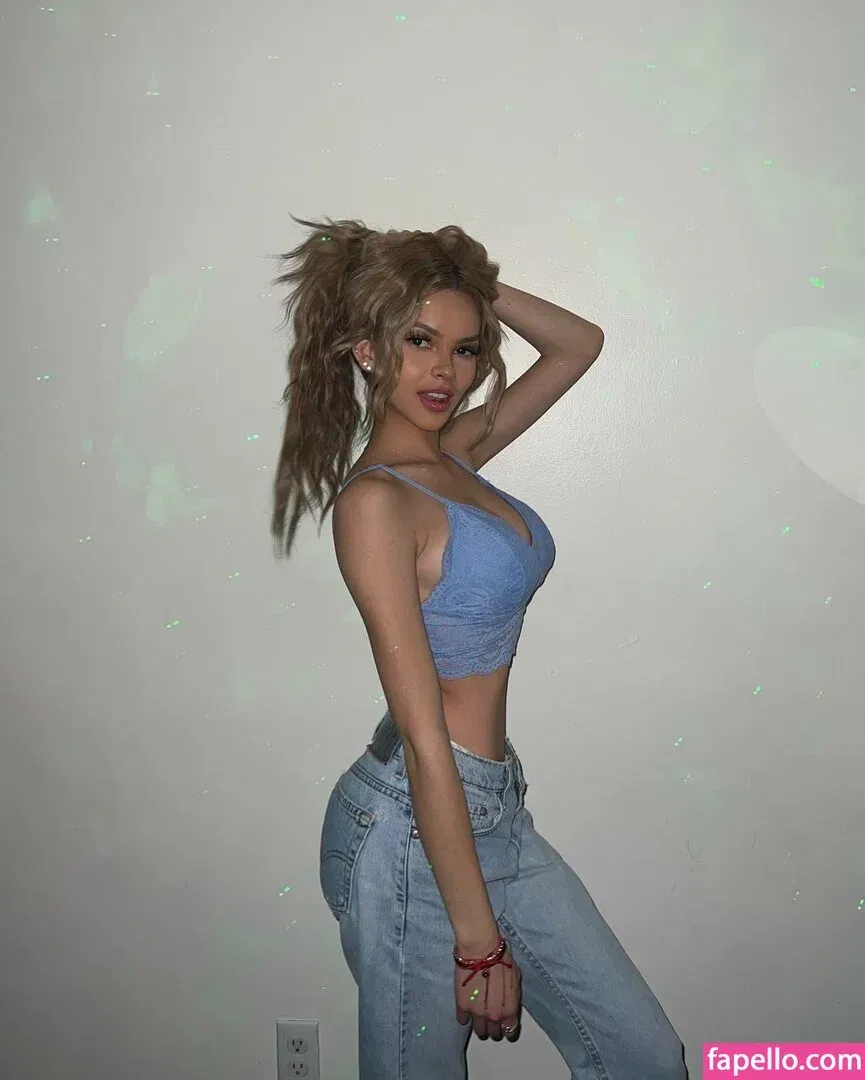 Valeria Marquez Onlyfans Photo Gallery 