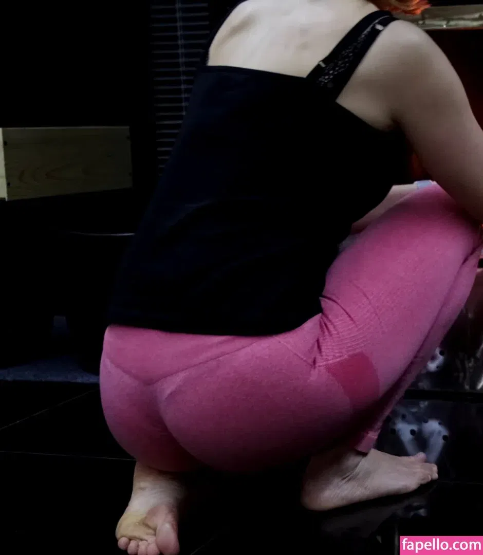 Thong slips and VTL Onlyfans Photo Gallery 