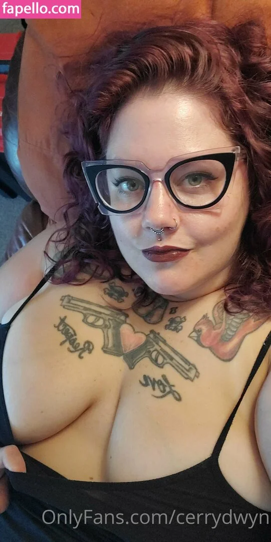 cerrydwyn Onlyfans Photo Gallery 