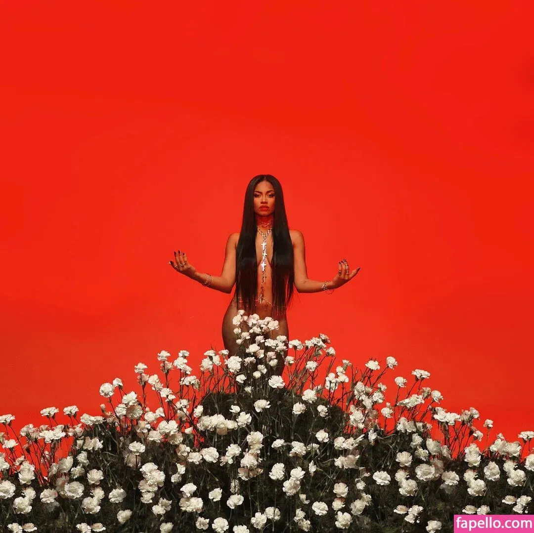 Nia Correia OT Onlyfans Photo Gallery 