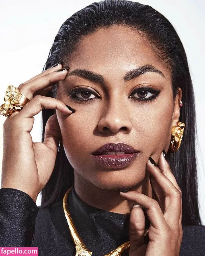 Nia Correia OT Onlyfans Photo Gallery 