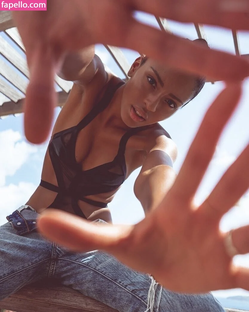 Karen Joigny Onlyfans Photo Gallery 