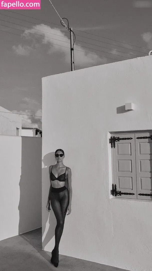 Karen Joigny Onlyfans Photo Gallery 