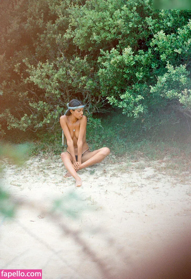 Karen Joigny Onlyfans Photo Gallery 