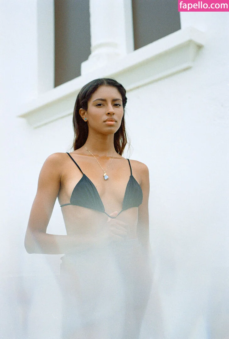 Karen Joigny Onlyfans Photo Gallery 