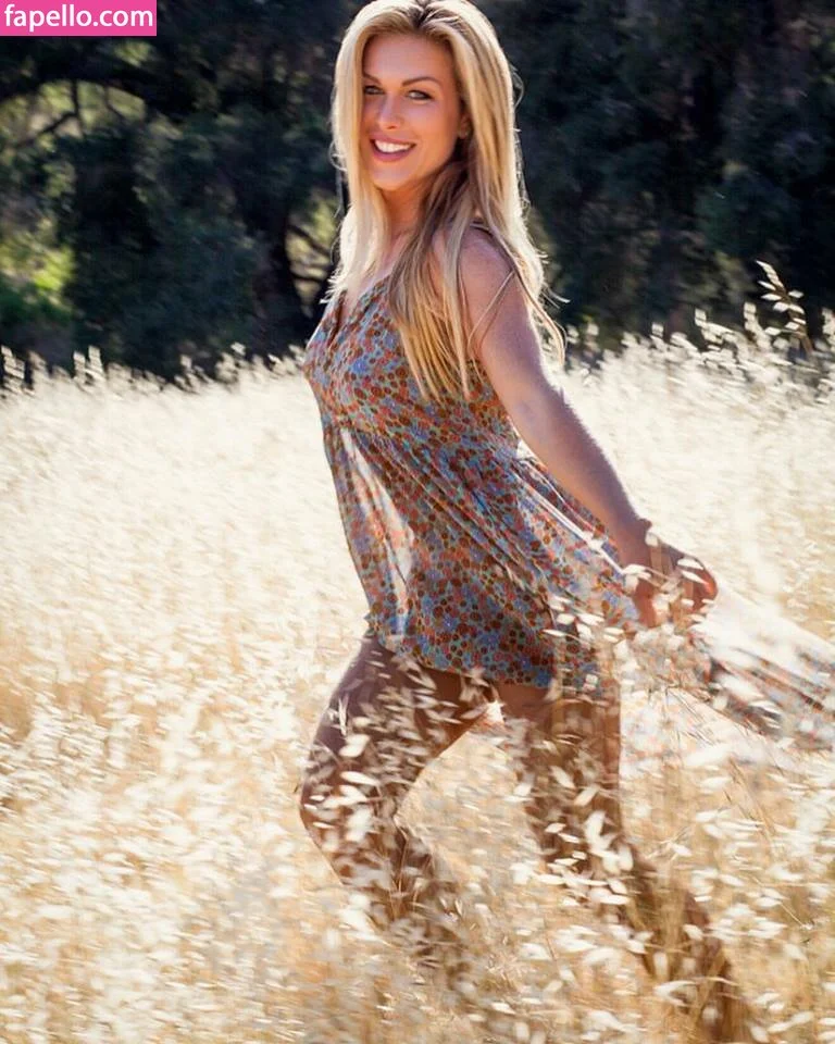 Ludmila Dayer Onlyfans Photo Gallery 