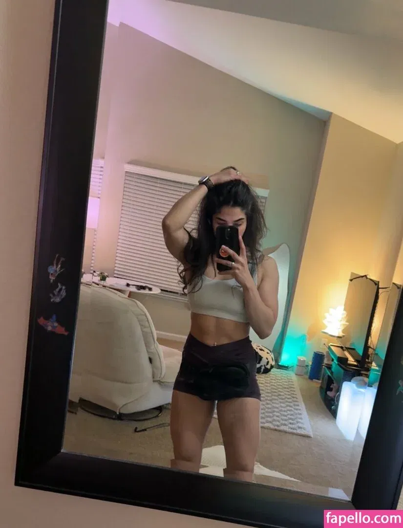 Naila Iqbal Onlyfans Photo Gallery 