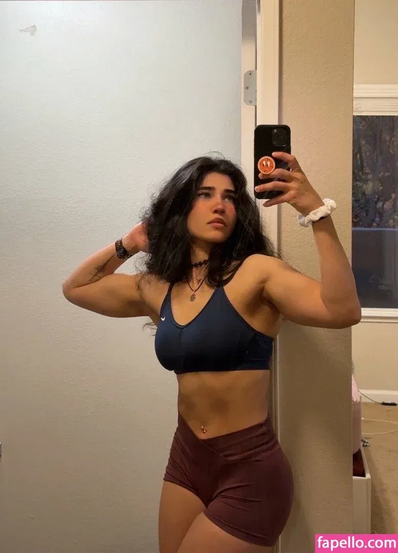 Naila Iqbal Onlyfans Photo Gallery 